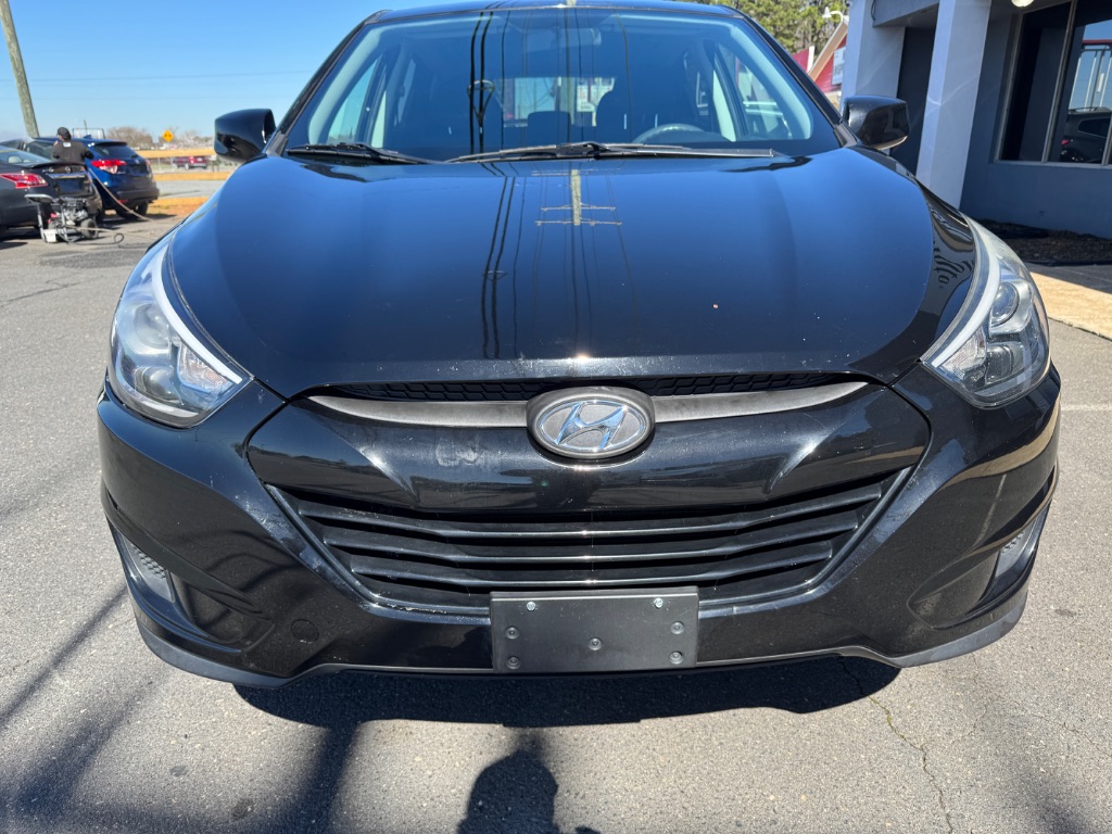 2015 Hyundai Tucson - $13,500