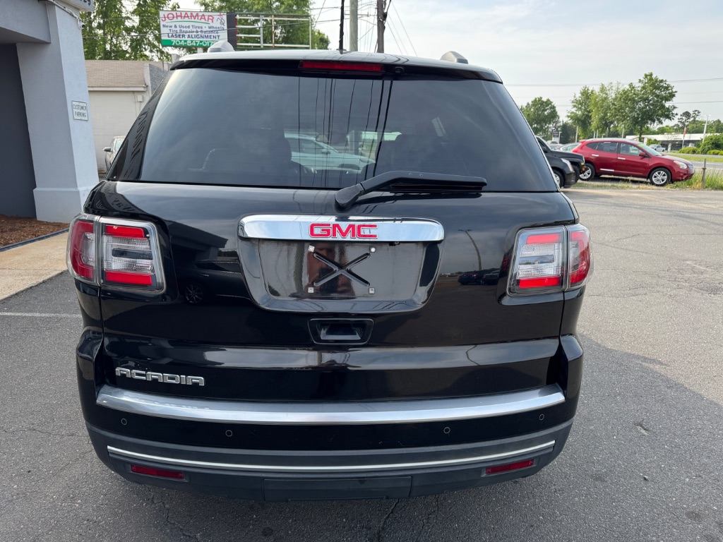 2016 GMC Acadia SLT1 photo