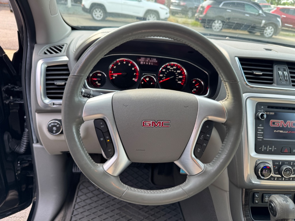 2016 GMC Acadia SLT1 photo