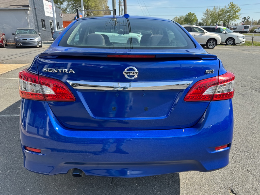 2015 Nissan Sentra - $11,000