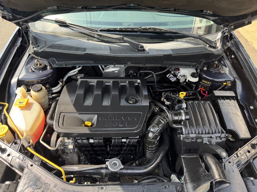 2008 Dodge Avenger - $5,500