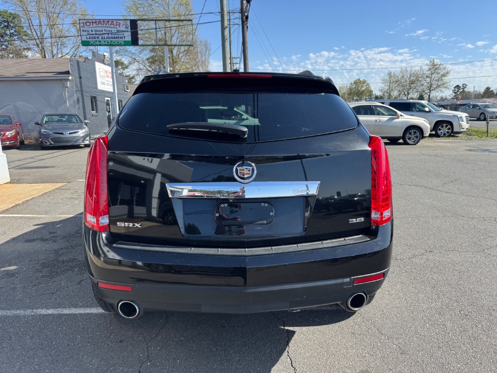 2015 Cadillac SRX - $14,000