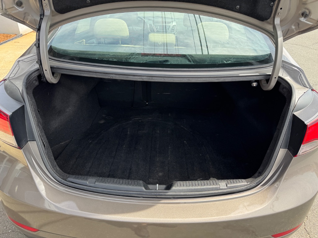 2014 Hyundai Elantra Limited photo