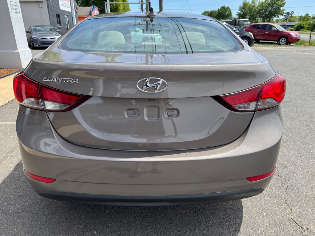 2014 Hyundai Elantra Limited photo