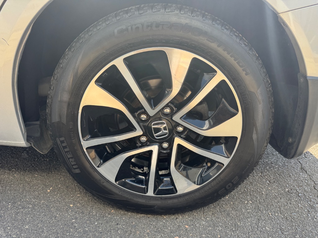 2014 Honda Civic - $14,000