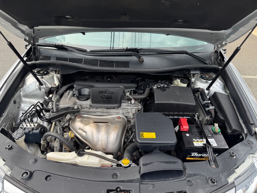 2014 Toyota Camry - $13,900