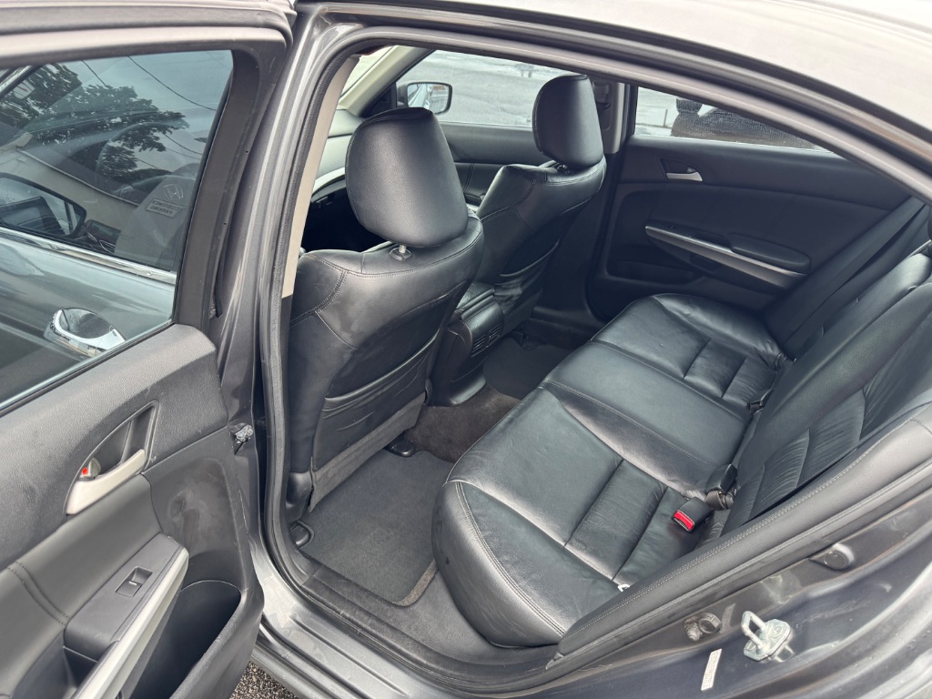 2010 Honda Accord - $11,500