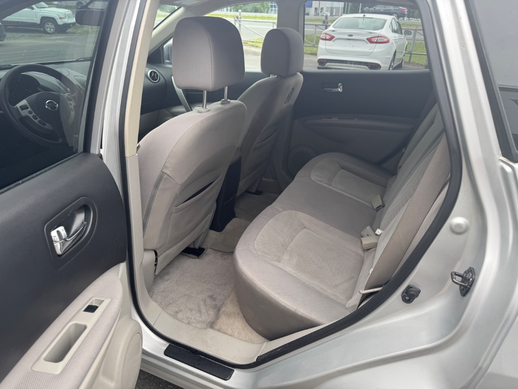 2012 Nissan Rogue - $5,500