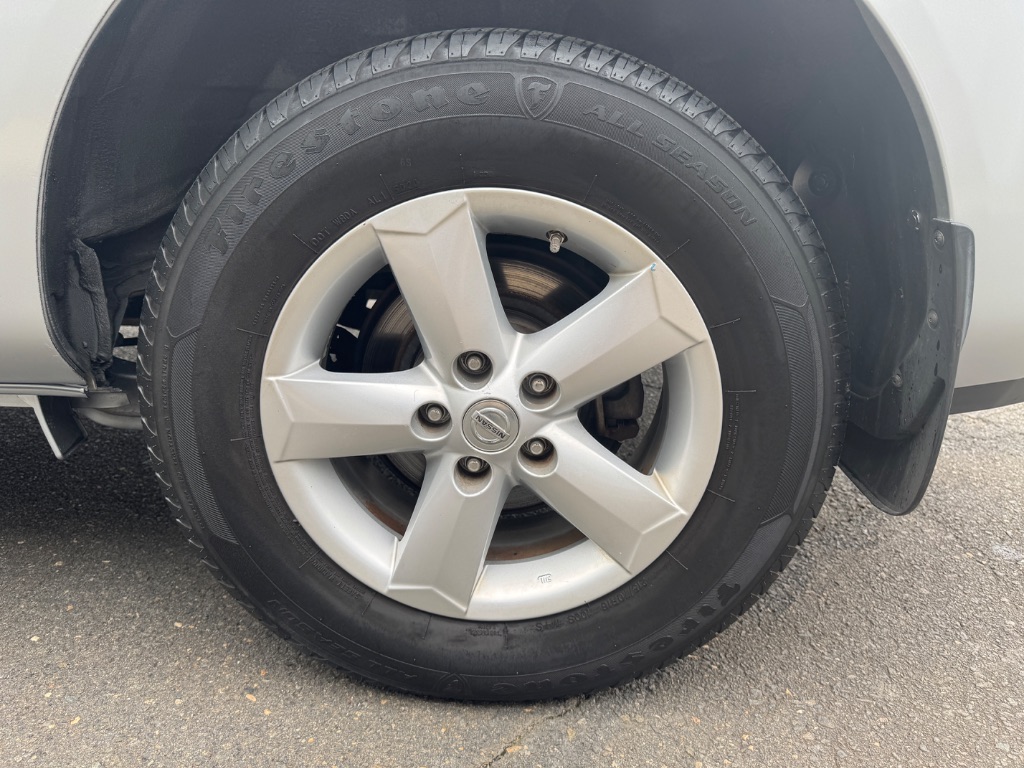 2012 Nissan Rogue - $5,500