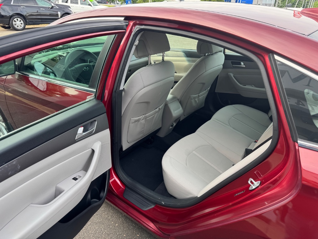 2015 Hyundai Sonata - $14,500