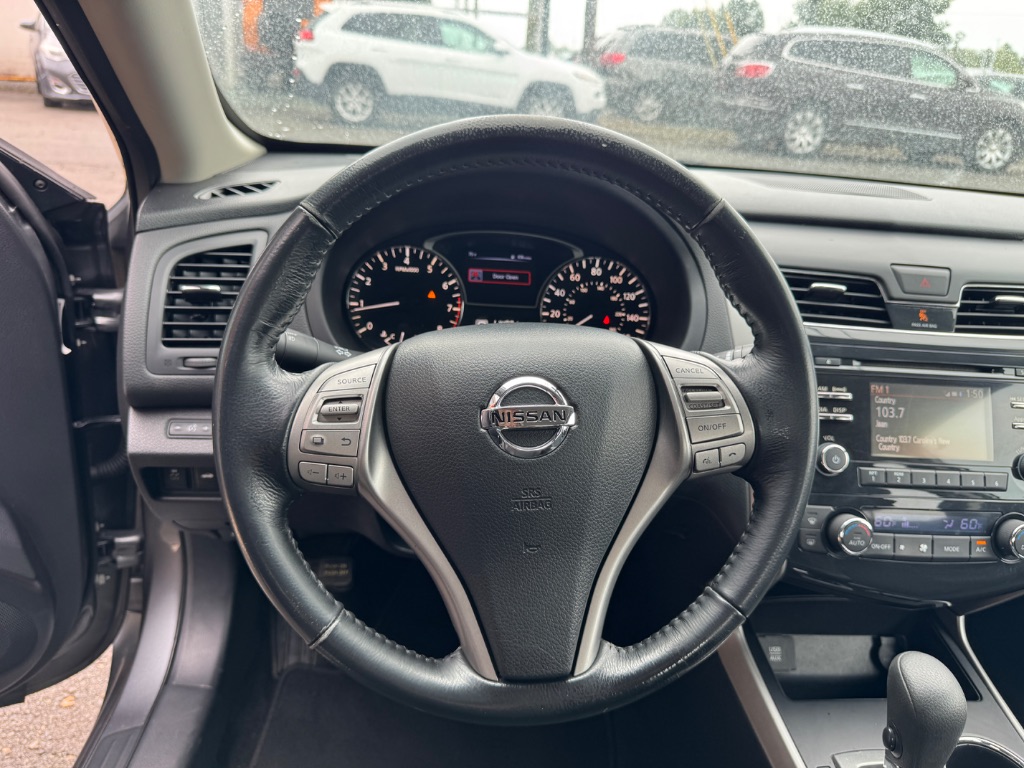 2015 Nissan Altima - $13,500
