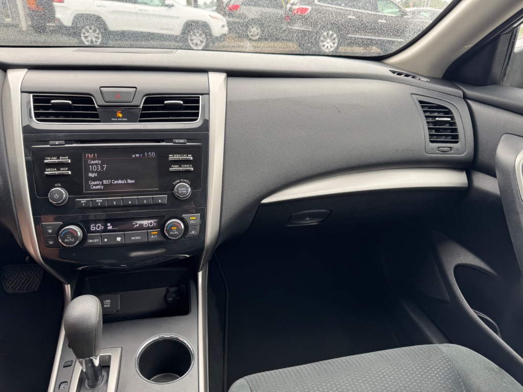 2015 Nissan Altima - $13,500