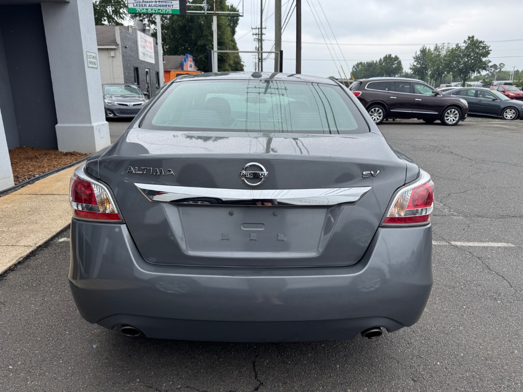2015 Nissan Altima - $13,500