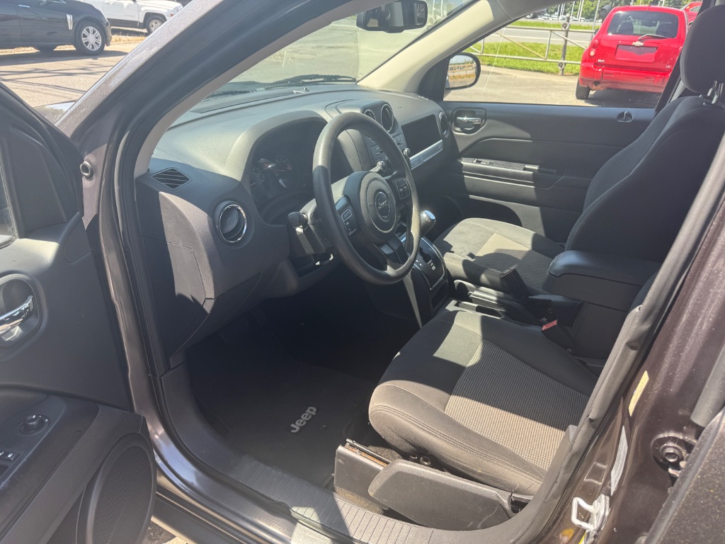 2016 Jeep Compass - $11,500