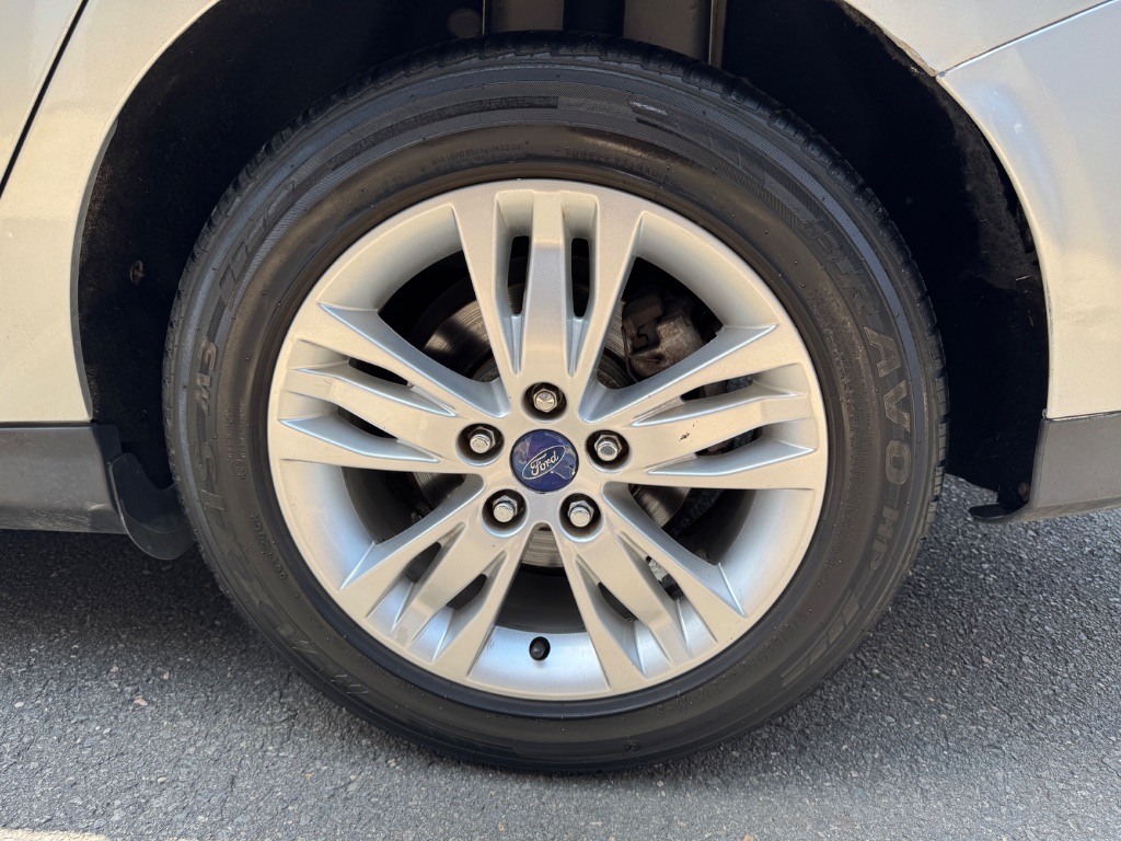 2012 Ford Focus - $7,500
