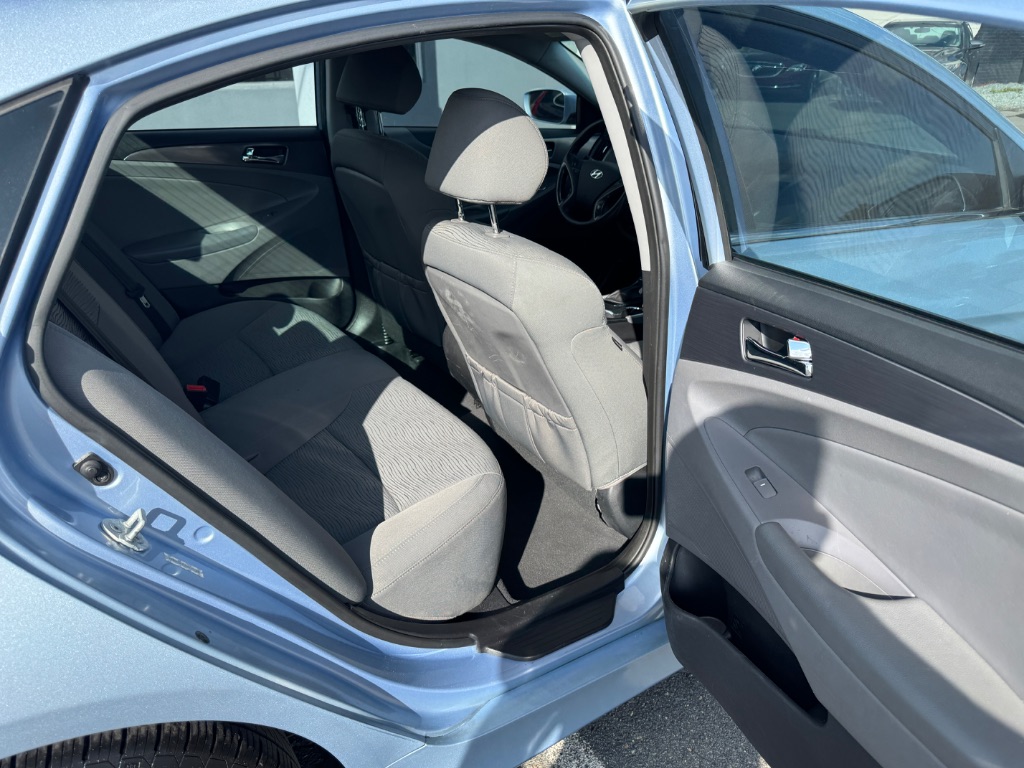 2014 Hyundai Sonata - $9,999