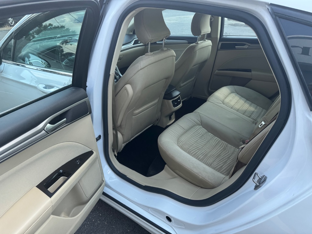 2016 Ford Fusion - $13,500