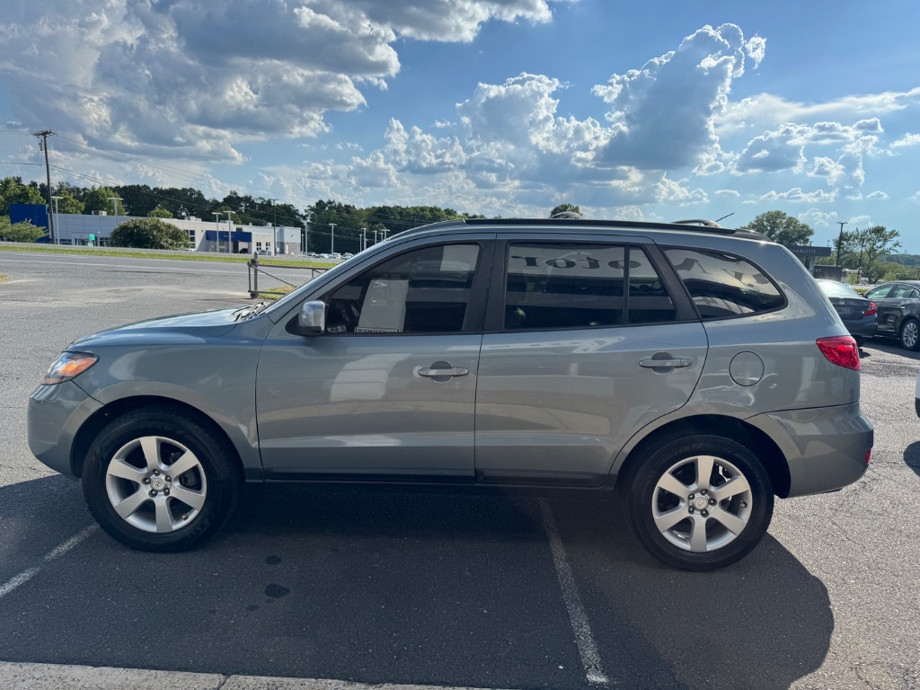 2009 Hyundai Santa Fe - $8,999