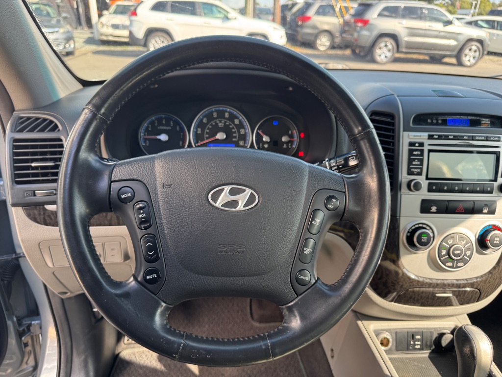 2009 Hyundai Santa Fe - $8,999