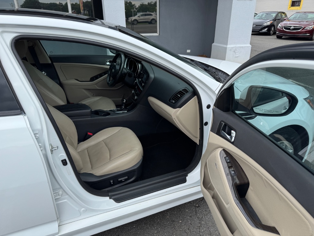 2014 Kia Optima - $13,000