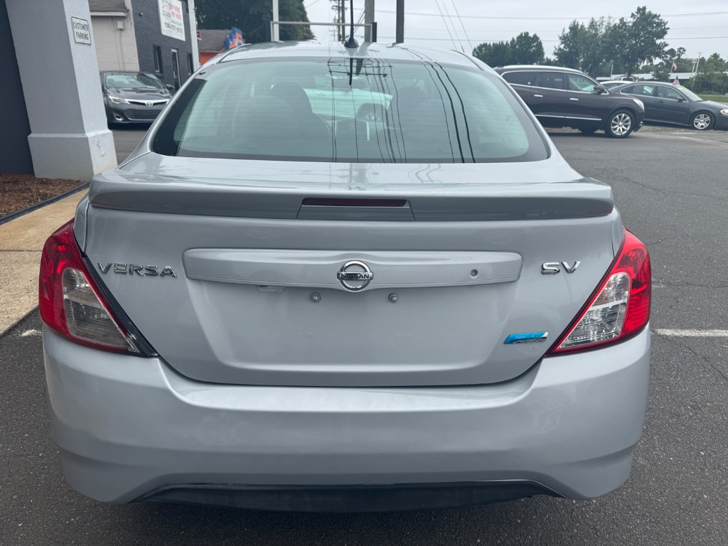 2018 Nissan Versa - $5,500