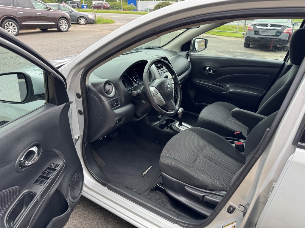 2018 Nissan Versa - $5,500