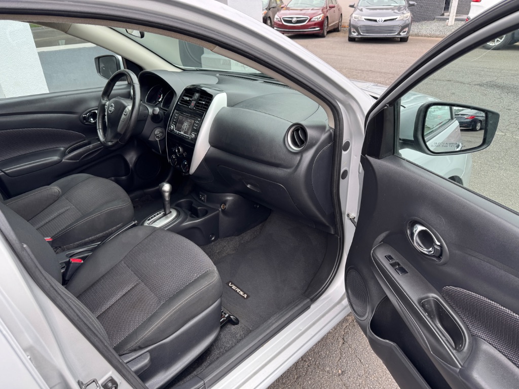 2018 Nissan Versa - $5,500