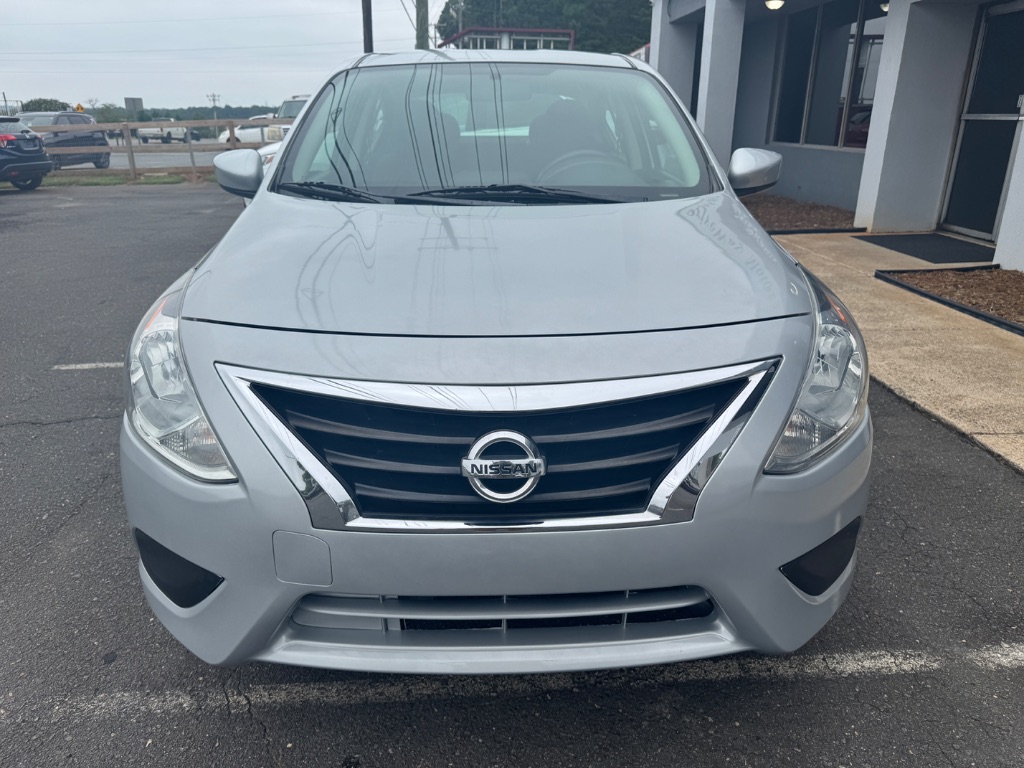 2018 Nissan Versa - $5,500