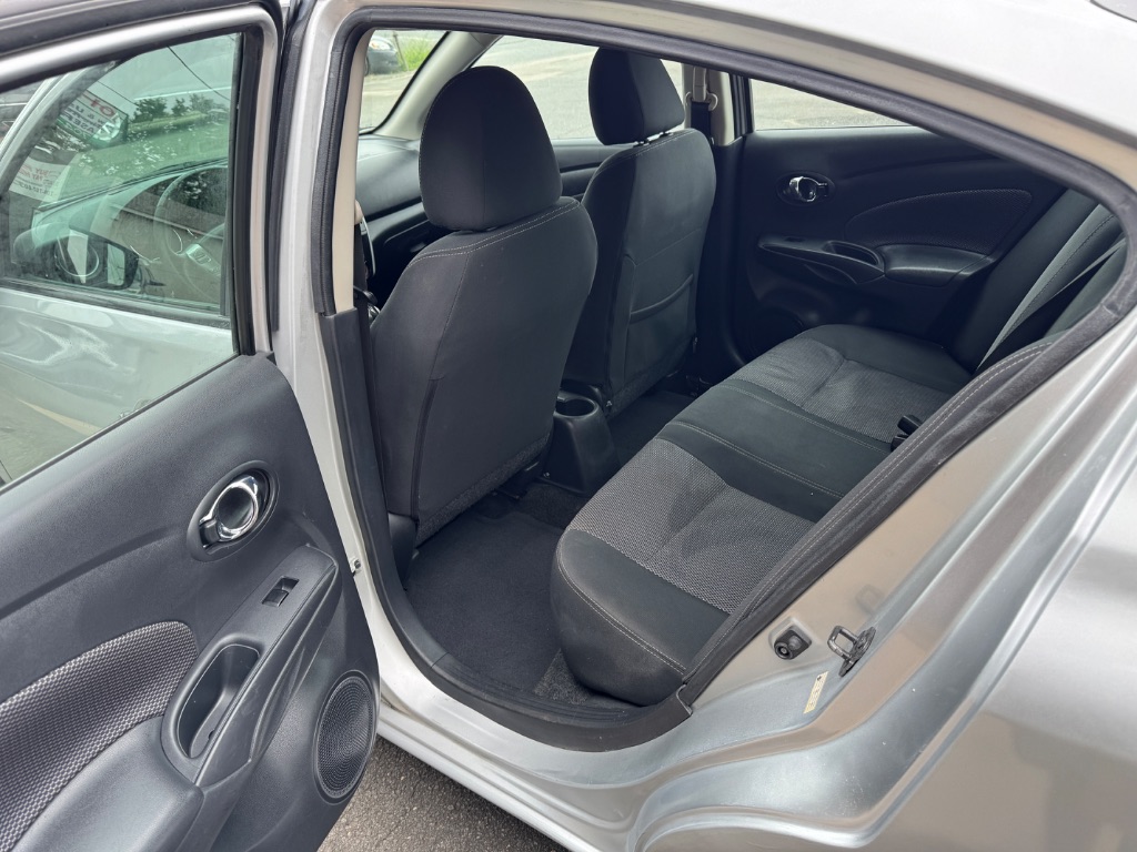 2018 Nissan Versa - $5,500