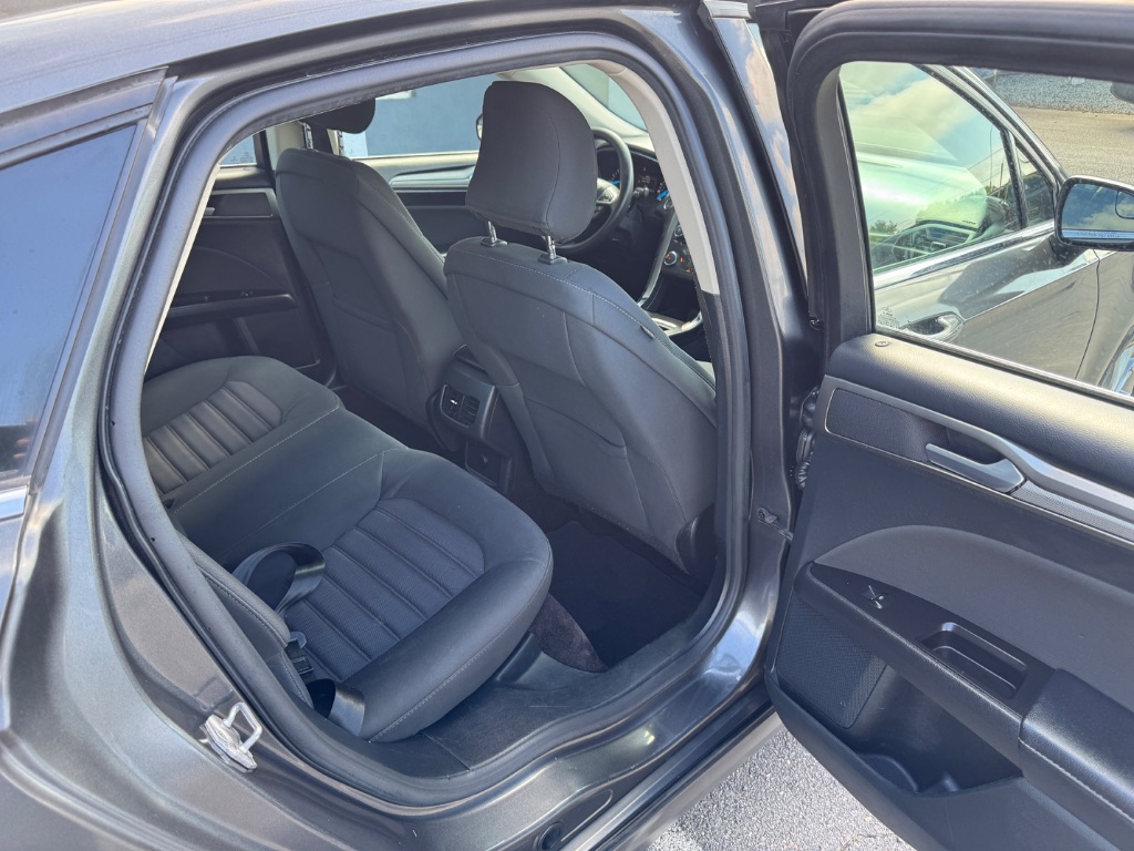 2017 Ford Fusion - $15,000