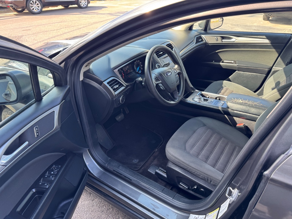 2017 Ford Fusion - $15,000