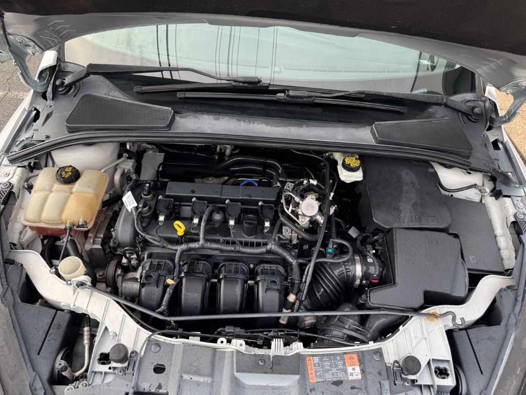 2017 Ford Focus - $9,999