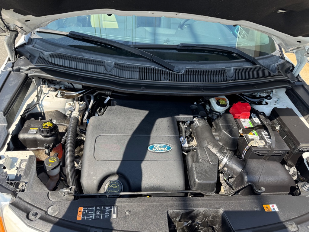 2015 Ford Explorer - $15,500