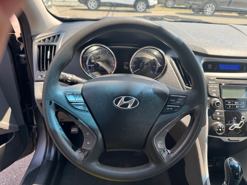 2013 Hyundai Sonata - $9,999