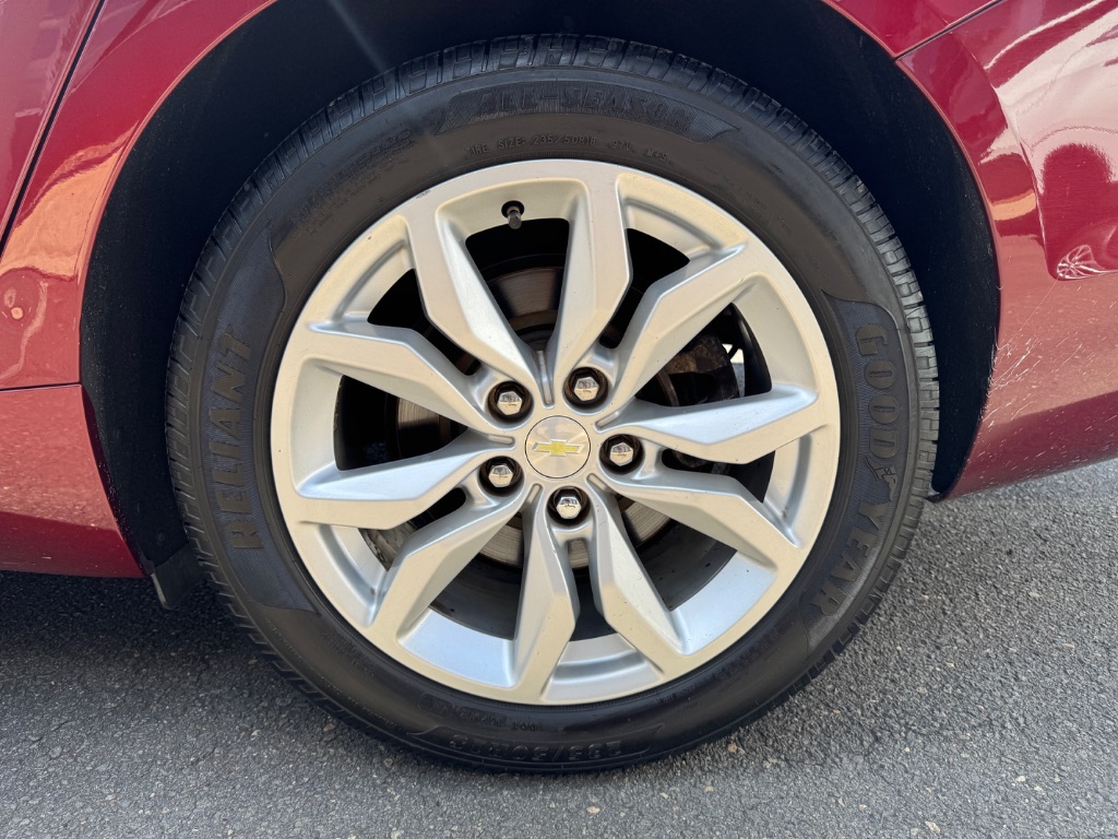 2016 Chevrolet Impala - $14,000