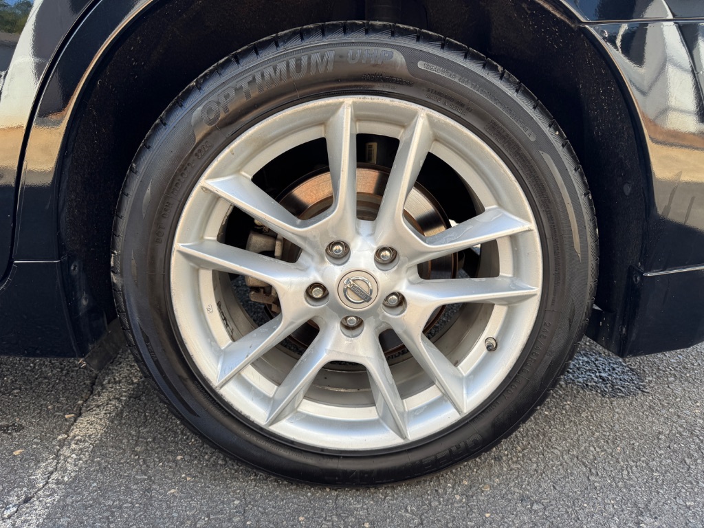 2011 Nissan Maxima - $9,999