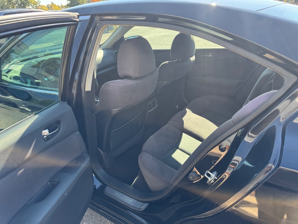 2011 Nissan Maxima - $9,999