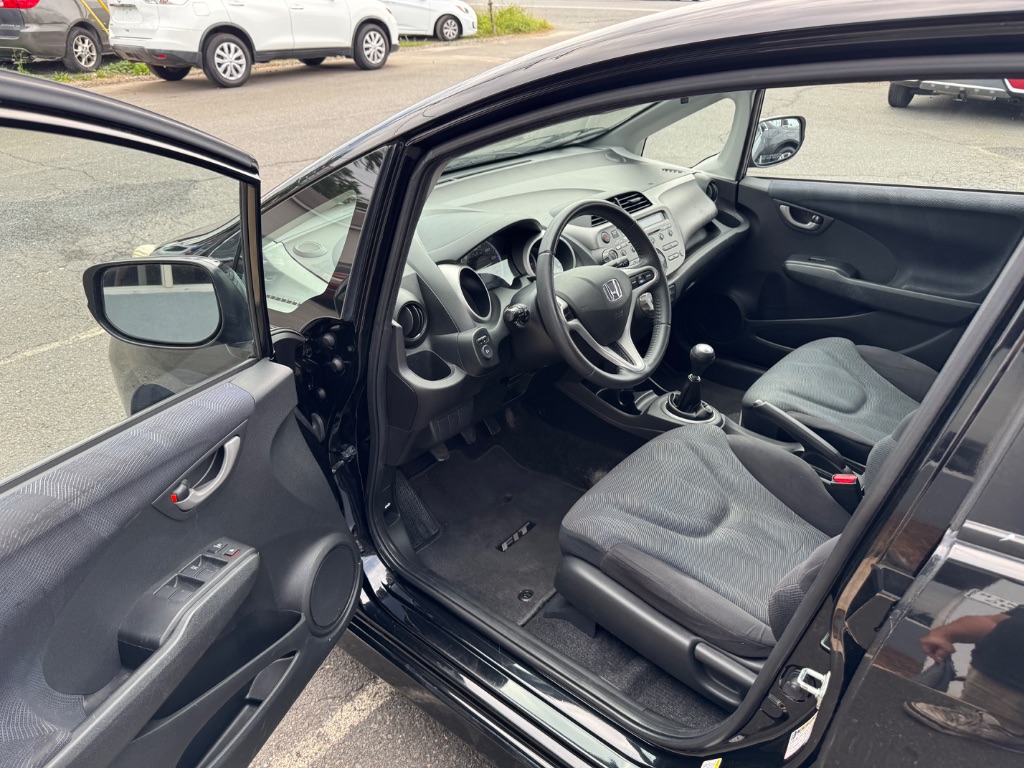 2010 Honda Fit - $11,000