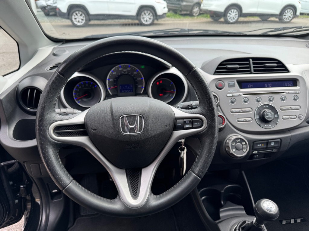 2010 Honda Fit - $11,000