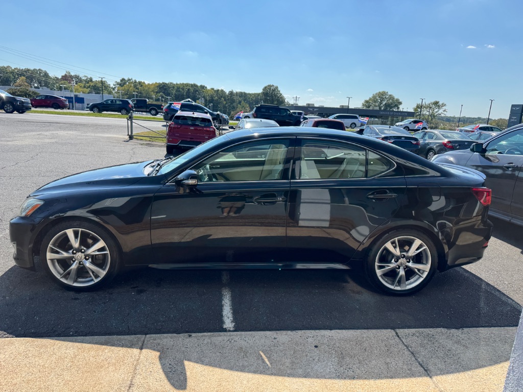 2009 Lexus IS - $13,000