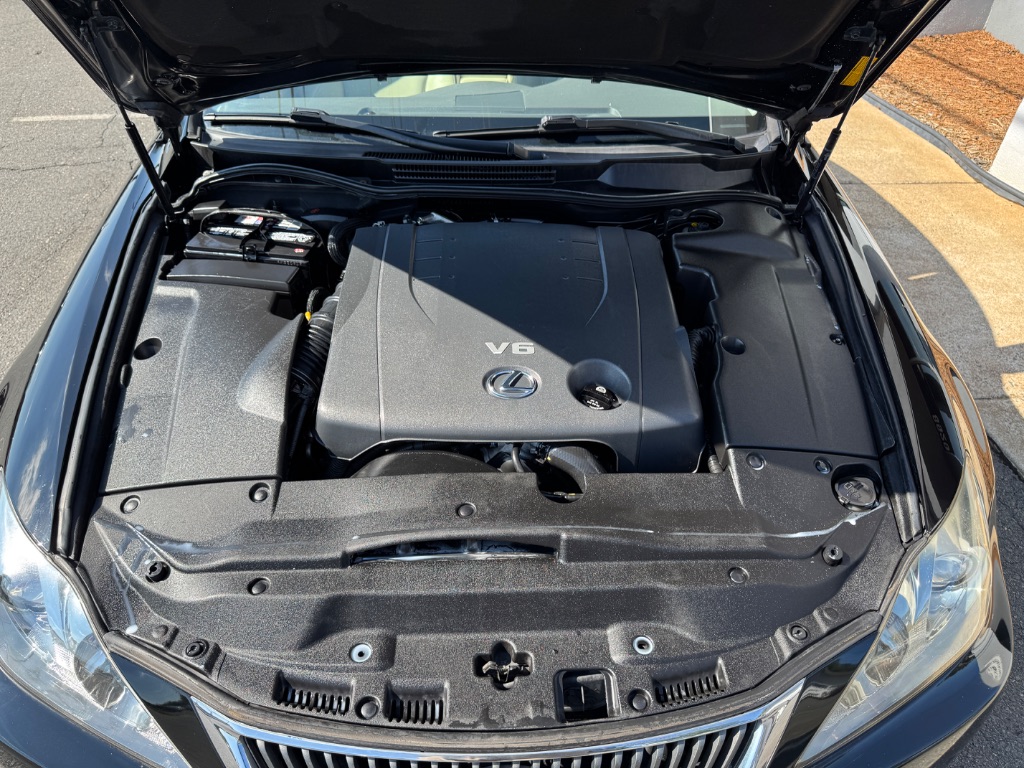 2009 Lexus IS - $13,000