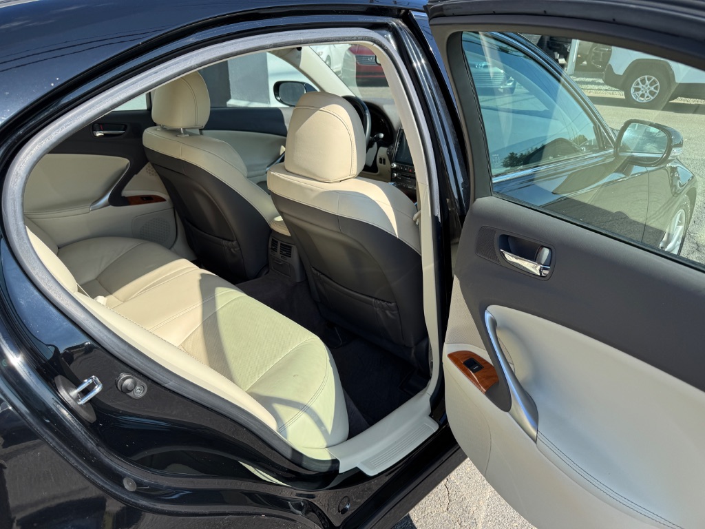 2009 Lexus IS - $13,000