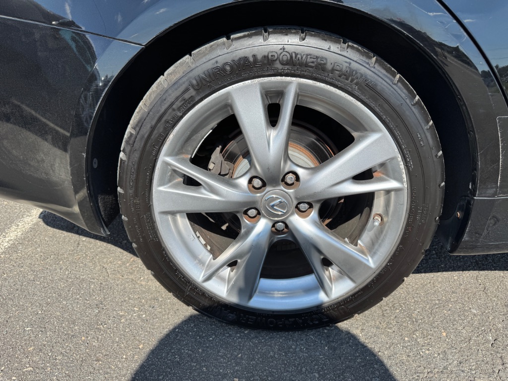 2009 Lexus IS - $13,000