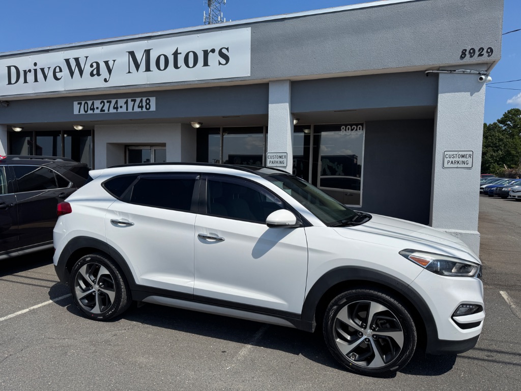 2017 Hyundai Tucson - $15,000