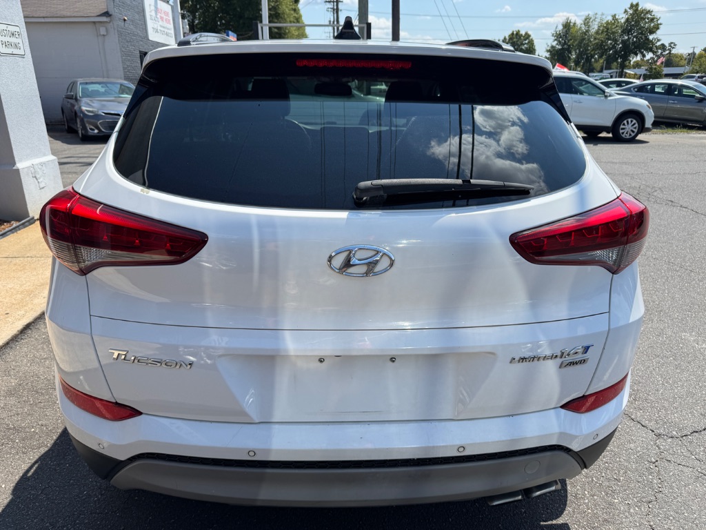 2017 Hyundai Tucson - $15,000