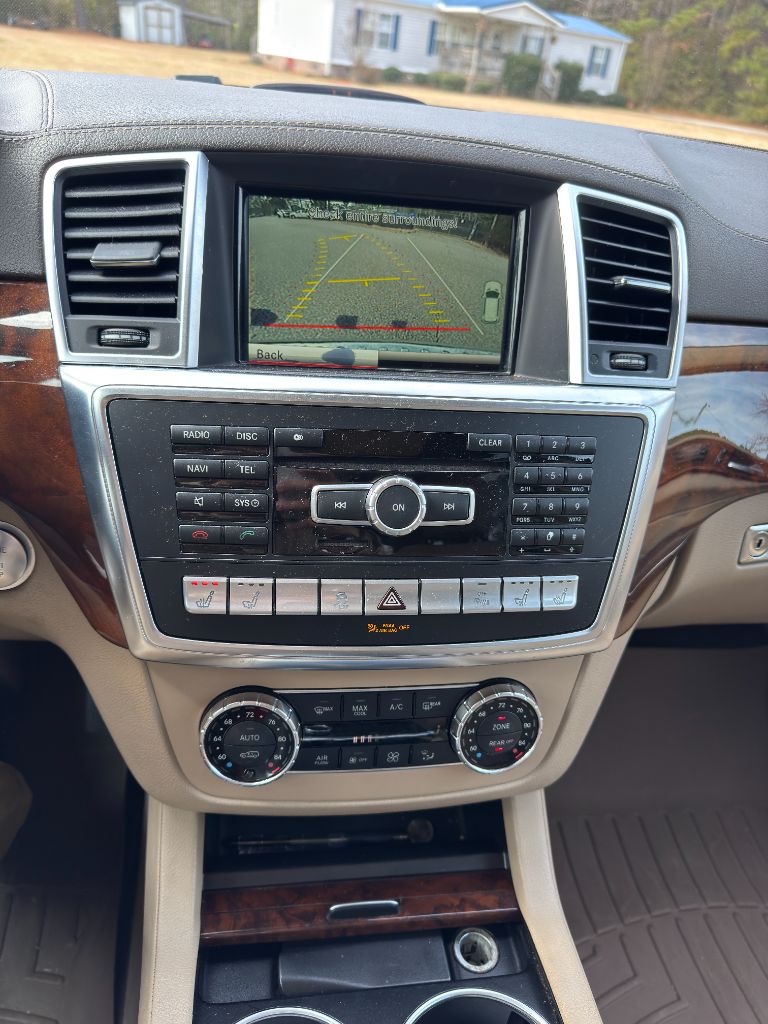 2013 Mercedes-Benz GL-Class - $12,995