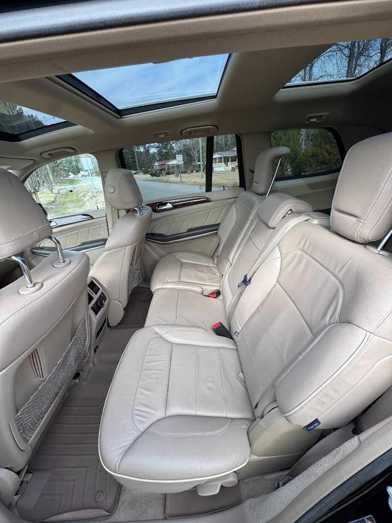2013 Mercedes-Benz GL-Class - $12,995