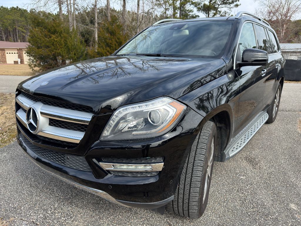 2013 Mercedes-Benz GL-Class - $12,995