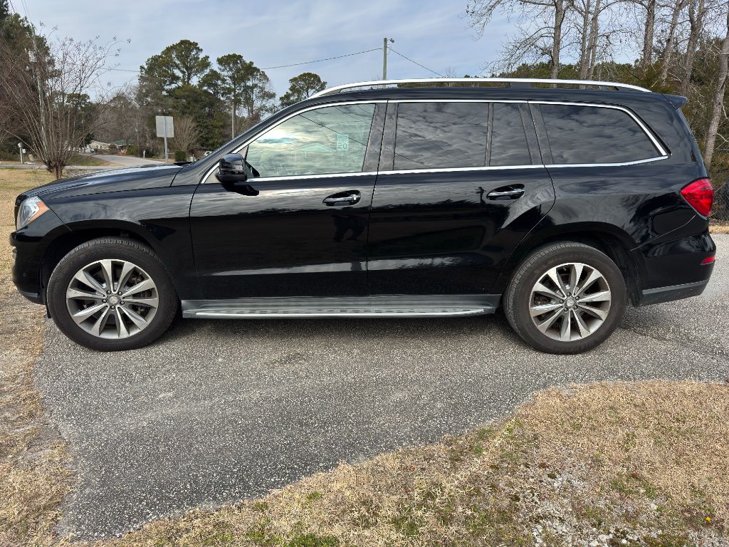 2013 Mercedes-Benz GL-Class - $12,995
