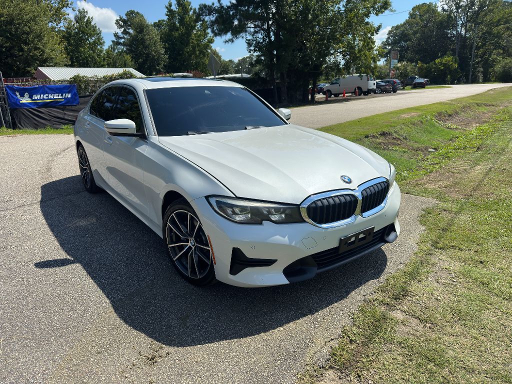 2020 BMW 330i - $19,989